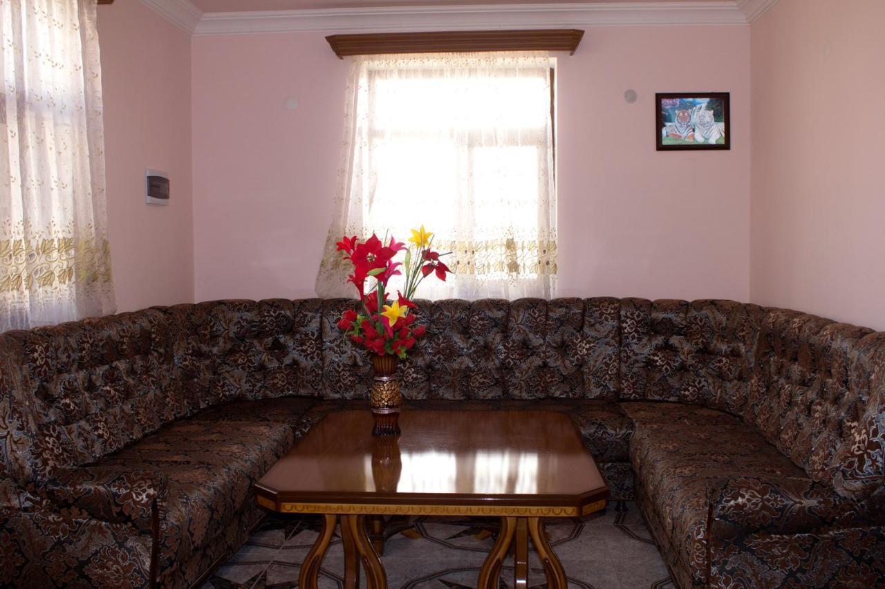 Tatev Shinuhayr Hotel' Zewnętrze zdjęcie